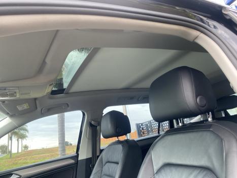 VOLKSWAGEN Tiguan 1.4 16V 4P TSI 250 FLEX TURBO COMFORTLINE AUTOM�TICO, Foto 17
