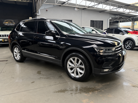 VOLKSWAGEN Tiguan 1.4 250 TSI TOTAL FLEX ALLSPACE COMFORTLINE TURBO AUTOMÁTICO TIPTRONIC, Foto 4