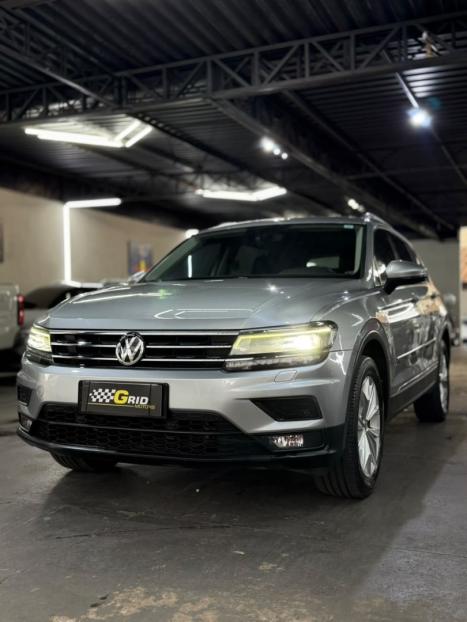 VOLKSWAGEN Tiguan 1.4 250 TSI TOTAL FLEX ALLSPACE TURBO AUTOMÁTICO TIPTRONIC, Foto 2