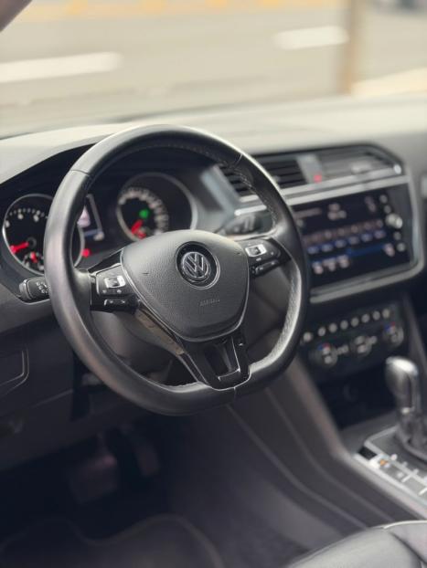 VOLKSWAGEN Tiguan 1.4 250 TSI TOTAL FLEX ALLSPACE TURBO AUTOMÁTICO TIPTRONIC, Foto 11
