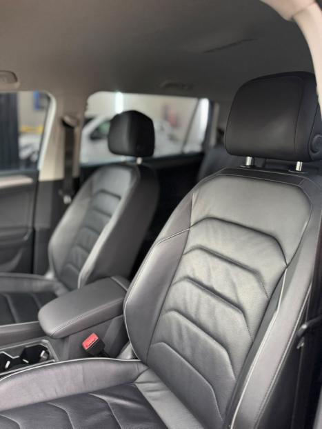 VOLKSWAGEN Tiguan 1.4 250 TSI TOTAL FLEX ALLSPACE TURBO AUTOMÁTICO TIPTRONIC, Foto 15