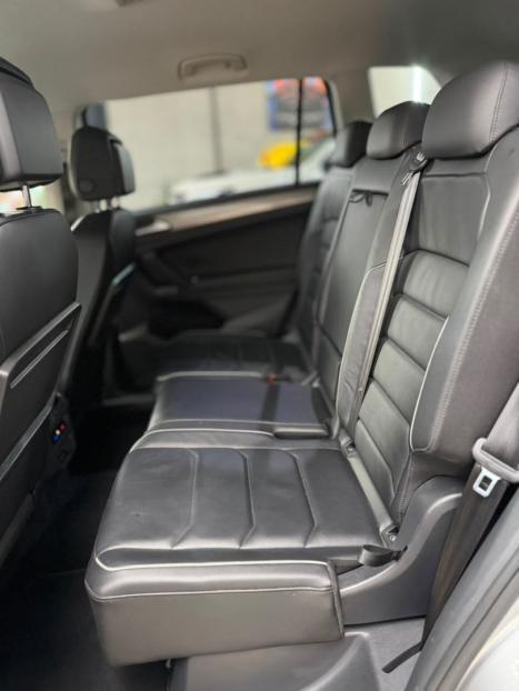 VOLKSWAGEN Tiguan 1.4 250 TSI TOTAL FLEX ALLSPACE TURBO AUTOMÁTICO TIPTRONIC, Foto 16