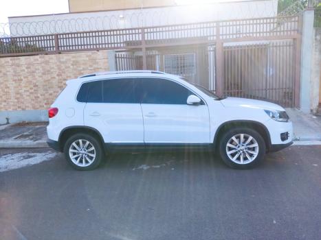 VOLKSWAGEN Tiguan 2.0 16V 4P TSI 4WD TURBO AUTOMTICO, Foto 2