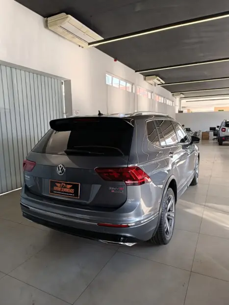 VOLKSWAGEN Tiguan 2.0 300 TSI ALLSPACE R-LINE TURBO AUTOMTICO, Foto 5