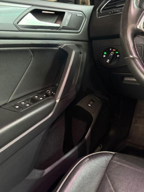 VOLKSWAGEN Tiguan 2.0 350 TSI TOTAL FLEX ALLSPACE R-LINE 4-MOTION TURBO AUTOMTICO DSG, Foto 14