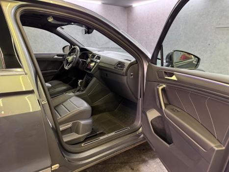 VOLKSWAGEN Tiguan 2.0 16V 4P TSI 350 TURBO R-LINE 4MOTION DSG AUTOMTICO, Foto 13