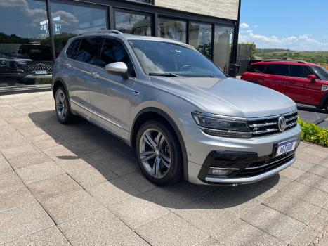 VOLKSWAGEN Tiguan 2.0 16V 4P FSI R-LINE TURBO AUTOMTICO, Foto 3