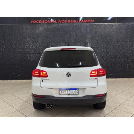 VOLKSWAGEN Tiguan 2.0 16V 4P TSI R-LINE TURBO AUTOMTICO TIPTRONIC, Foto 7