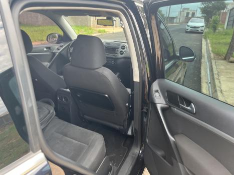 VOLKSWAGEN Tiguan 2.0 16V 4P TSI 4WD TURBO AUTOM�TICO, Foto 6