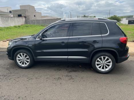 VOLKSWAGEN Tiguan 2.0 16V 4P TSI 4WD TURBO AUTOM�TICO, Foto 3