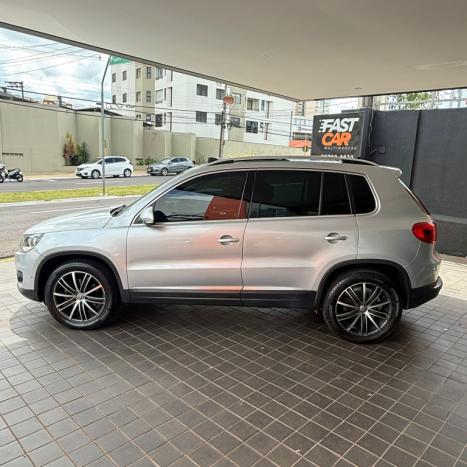 VOLKSWAGEN Tiguan 2.0 16V 4P TSI 300 TURBO R-LINE AUTOM�TICO, Foto 4