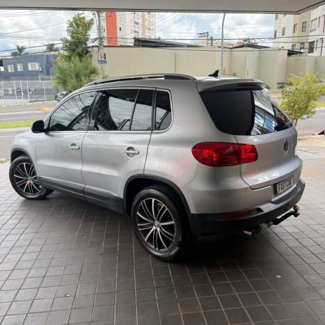 VOLKSWAGEN Tiguan 2.0 16V 4P TSI 300 TURBO R-LINE AUTOM�TICO, Foto 6