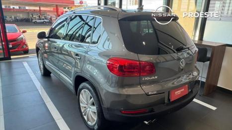 VOLKSWAGEN Tiguan 2.0 16V 4P TSI 4WD TURBO AUTOM�TICO, Foto 6
