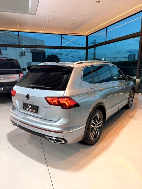 VOLKSWAGEN Tiguan 2.0 300 TSI ALLSPACE R-LINE TURBO AUTOM�TICO, Foto 8