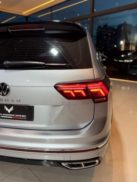 VOLKSWAGEN Tiguan 2.0 300 TSI ALLSPACE R-LINE TURBO AUTOM�TICO, Foto 10