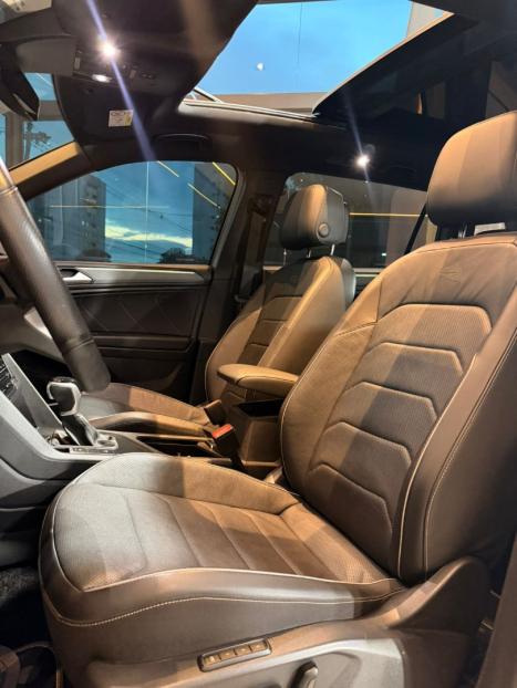 VOLKSWAGEN Tiguan 2.0 300 TSI ALLSPACE R-LINE TURBO AUTOM�TICO, Foto 16