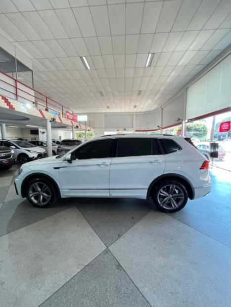 VOLKSWAGEN Tiguan 2.0 350 TSI TOTAL FLEX ALLSPACE R-LINE 4-MOTION TURBO AUTOM�TICO DSG, Foto 8