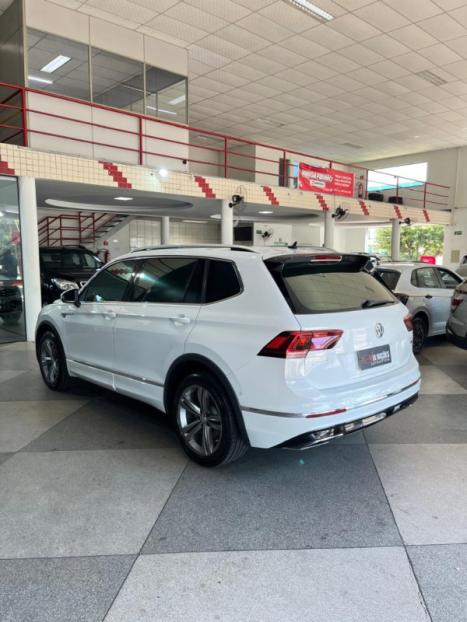 VOLKSWAGEN Tiguan 2.0 350 TSI TOTAL FLEX ALLSPACE R-LINE 4-MOTION TURBO AUTOM�TICO DSG, Foto 7