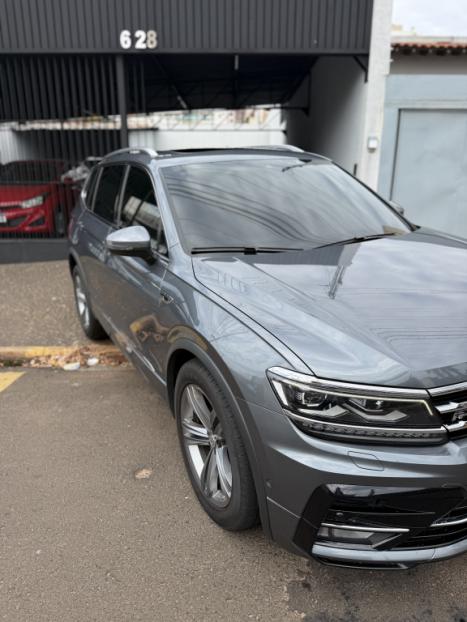VOLKSWAGEN Tiguan 2.0 350 TSI TOTAL FLEX ALLSPACE R-LINE 4-MOTION TURBO AUTOM�TICO DSG, Foto 3