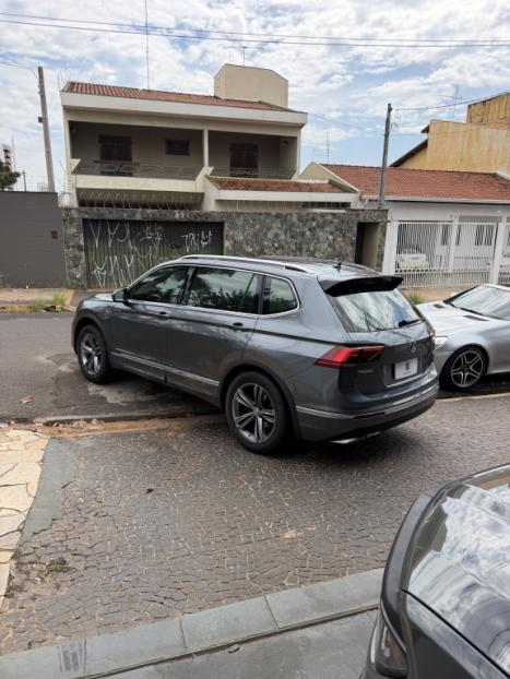 VOLKSWAGEN Tiguan 2.0 350 TSI TOTAL FLEX ALLSPACE R-LINE 4-MOTION TURBO AUTOM�TICO DSG, Foto 11