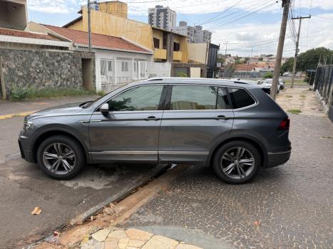 VOLKSWAGEN Tiguan 2.0 350 TSI TOTAL FLEX ALLSPACE R-LINE 4-MOTION TURBO AUTOM�TICO DSG, Foto 14
