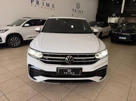 VOLKSWAGEN Tiguan 2.0 16V 4P TSI 350 TURBO R-LINE 4MOTION DSG AUTOM�TICO, Foto 2