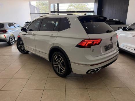 VOLKSWAGEN Tiguan 2.0 16V 4P TSI 350 TURBO R-LINE 4MOTION DSG AUTOM�TICO, Foto 4