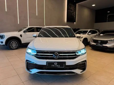 VOLKSWAGEN Tiguan 2.0 16V 4P TSI 300 TURBO R-LINE AUTOM�TICO, Foto 2