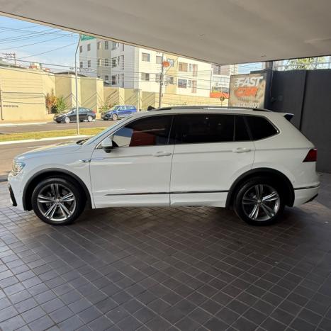 VOLKSWAGEN Tiguan 2.0 300 TSI ALLSPACE R-LINE TURBO AUTOM�TICO, Foto 4