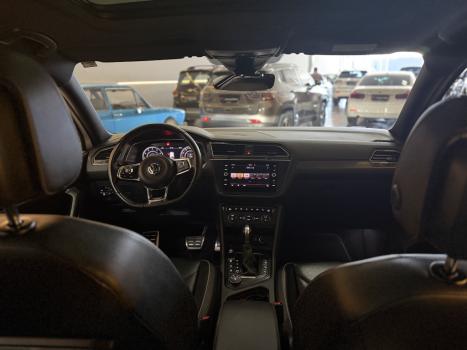 VOLKSWAGEN Tiguan 2.0 16V 4P TSI 350 TURBO R-LINE 4MOTION DSG AUTOM�TICO, Foto 13