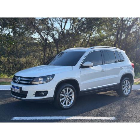 VOLKSWAGEN Tiguan 2.0 16V 4P TSI 4WD TURBO AUTOM�TICO, Foto 2