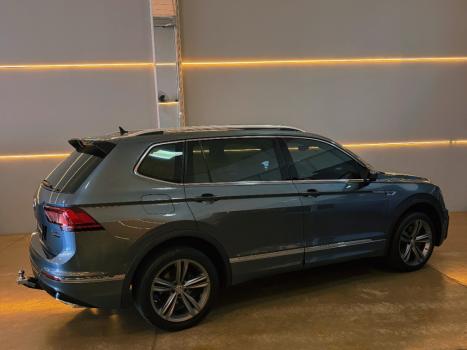 VOLKSWAGEN Tiguan 2.0 16V 4P TSI 350 TURBO R-LINE 4MOTION DSG AUTOM�TICO, Foto 2