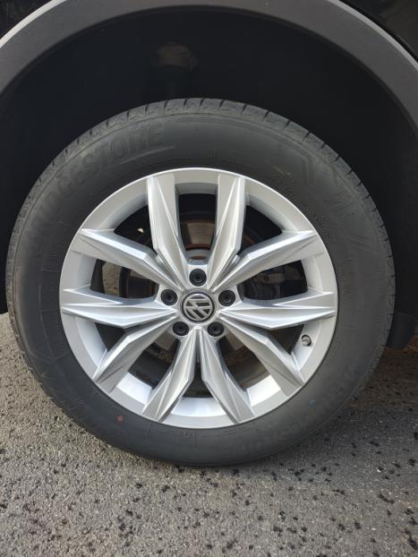 VOLKSWAGEN Tiguan 2.0 350 TSI TOTAL FLEX ALLSPACE R-LINE 4-MOTION TURBO AUTOM�TICO DSG, Foto 12