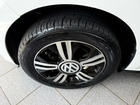 VOLKSWAGEN UP 1.0 12V 4P TSI FLEX PEPPER, Foto 18