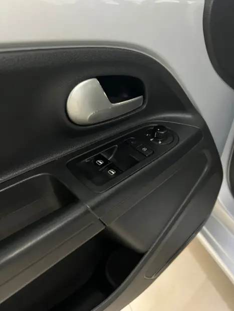 VOLKSWAGEN UP 1.0 12V 4P FLEX MOVE UP, Foto 7