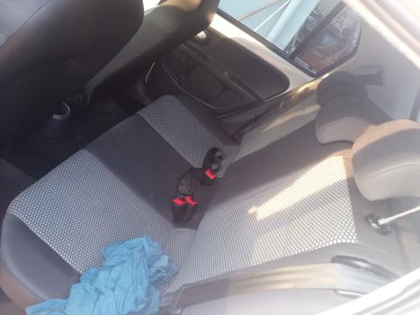 VOLKSWAGEN UP 1.0 12V 4P FLEX MOVE UP, Foto 2