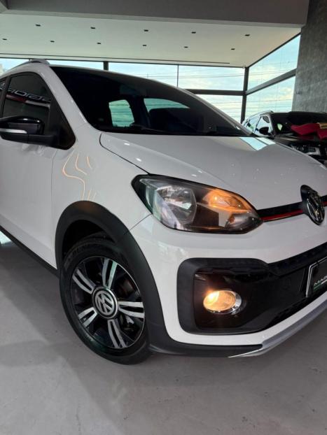 VOLKSWAGEN UP 1.0 4P FLEX 170 TSI XTREME, Foto 5 VOLKSWAGEN UP 1.0 4P FLEX 170 TSI XTREME, Foto 5