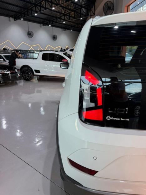 VOLKSWAGEN UP 1.0 4P FLEX 170 TSI XTREME, Foto 8 VOLKSWAGEN UP 1.0 4P FLEX 170 TSI XTREME, Foto 8