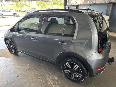 VOLKSWAGEN UP 1.0 4P FLEX 170 TSI XTREME, Foto 17