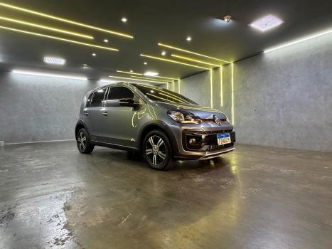 VOLKSWAGEN UP 1.0 4P FLEX 170 TSI XTREME, Foto 4