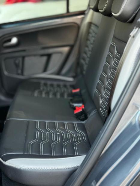 VOLKSWAGEN UP 1.0 4P FLEX 170 TSI XTREME, Foto 5