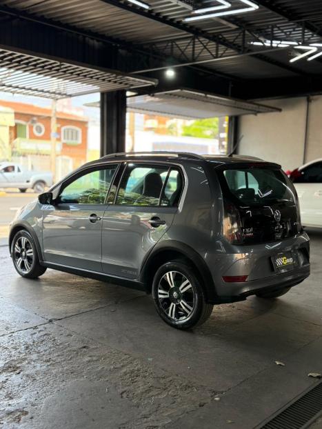 VOLKSWAGEN UP 1.0 4P FLEX 170 TSI XTREME, Foto 17
