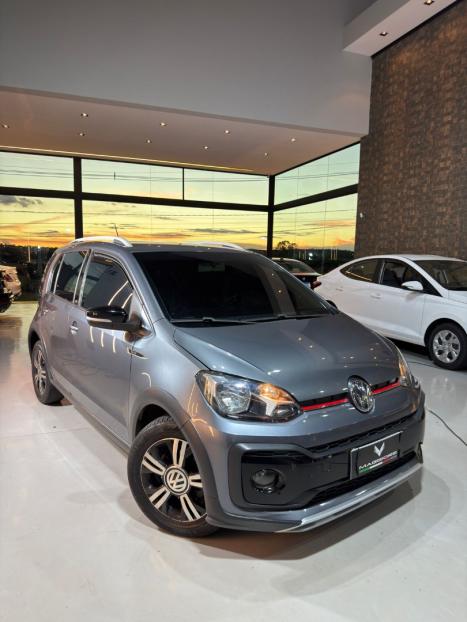 VOLKSWAGEN UP 1.0 4P FLEX 170 TSI XTREME, Foto 1