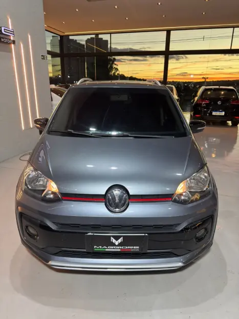 VOLKSWAGEN UP 1.0 4P FLEX 170 TSI XTREME, Foto 5