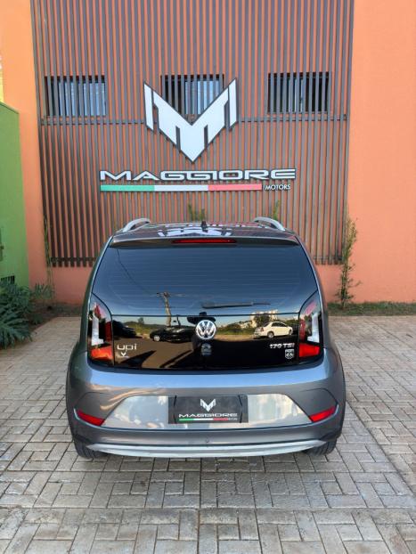 VOLKSWAGEN UP 1.0 4P FLEX 170 TSI XTREME, Foto 10