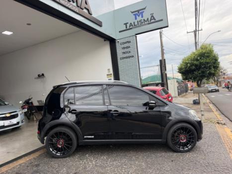 VOLKSWAGEN UP 1.0 4P FLEX 170 TSI XTREME, Foto 3