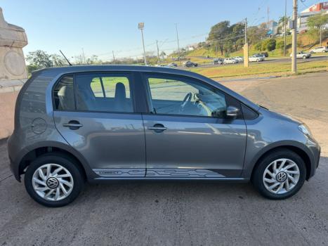 VOLKSWAGEN UP 1.0 4P FLEX 170 TSI CONNECT, Foto 4