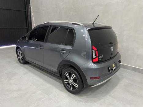 VOLKSWAGEN UP 1.0 4P FLEX 170 TSI XTREME, Foto 2