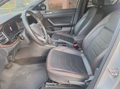 VOLKSWAGEN Virtus 1.0 4P 200 TSI FLEX HIGHLINE AUTOMTICO, Foto 13