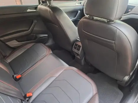 VOLKSWAGEN Virtus 1.0 4P 200 TSI FLEX HIGHLINE AUTOMTICO, Foto 14